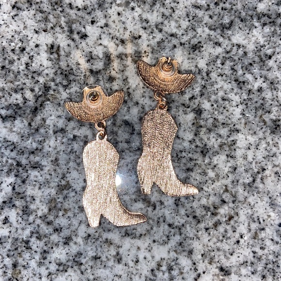 Pink Cow Girl Boot Earrings western - Picture 5 of 5